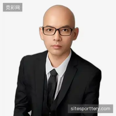 石娜彤